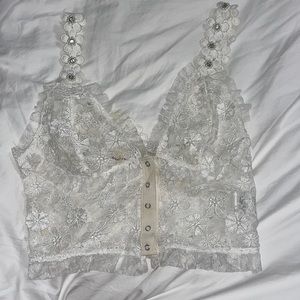 For love and lemons crop top lace with pearls